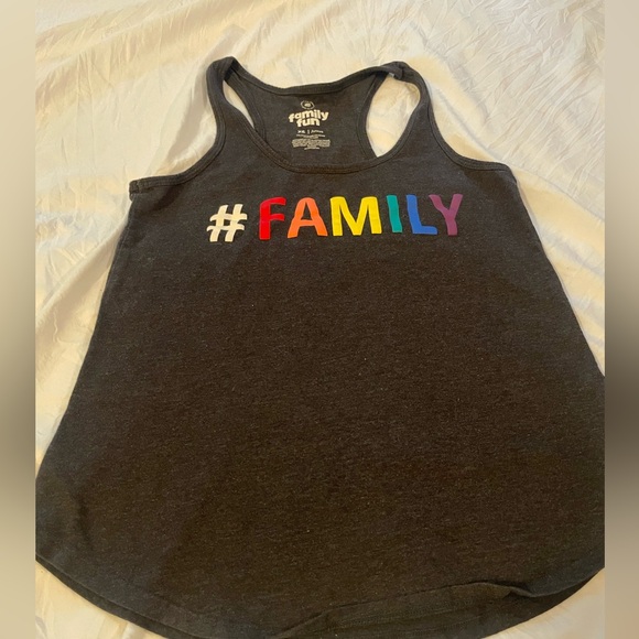 Bethany Mota ❤️ Cropped Faded Jean Jacket P/S with a FREE XS FAMILY TANK 👀 - Picture 12 of 14